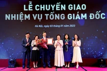 Ông Loic Faussier nhận quyết định bổ nhiệm giữ chức Tổng Giám đốc SeABank (Ảnh: SSB)