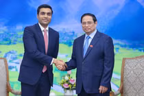Thủ tướng Phạm Minh Chính tiếp ông Karan Adani, Tổng Giám đốc Công ty Cảng và Đặc khu kinh tế, thuộc Tập đoàn Adani (Ảnh: VGP)