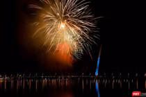 Người dân Đà Nẵng đã đổ ra đường để tận hưởng không khí Xuân đang về khắp mọi nơi.