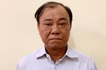 Bị can Lê Tấn Hùng.