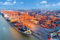 Dữ liệu của Bộ Tài chính Mỹ cho thấy, thặng dư thương mại của Việt Nam với Mỹ đã tăng mạnh trong 4 năm qua. Ảnh: IE.