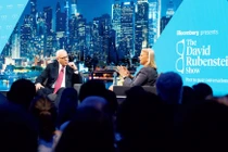 Ông Rubenstein trò chuyện trong show truyền hình nổi tiếng của ông trên kênh Bloomberg.