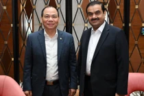 Ông Phạm Nhật Vượng gặp tỉ phú Ấn Độ Gautam Adani