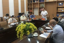 PGS.TS Lương Ngọc Khuê – Cục trưởng Cục Quản lý Khám, chữa bệnh, Bộ Y tế - chủ trì cuộc họp (Ảnh - BYT) 