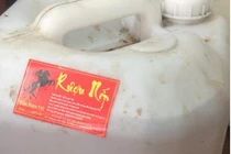 Loại rượu nếp đã khiến 7 người ngộ độc (Ảnh: BVCC) 