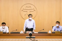 Ông Chu Ngọc Anh – Chủ tịch UBND TP. Hà Nội - chủ trì cuộc họp (Ảnh - Trung Nguyên) 