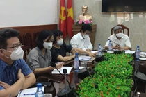 PGS.TS. Nguyễn Trường Sơn - Thứ trưởng Bộ Y tế - chỉ đạo cuộc họp phòng, chống dịch COVID-19 tại TP. HCM (Ảnh - BYT) 