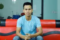 Anh Nguyễn Ngọc Mạnh - người đã dũng cảm cứu bé gái (Ảnh - Đinh Huy) 