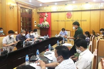 UBND tỉnh Bắc Giang họp với Bộ phận thường trực đặc biệt Bộ Y tế (Ảnh - Hoàng Dương) 