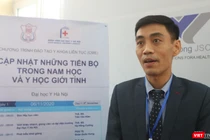 TS. Nguyễn Hoài Bắc – Trưởng Khoa Nam học và Y học giới tính, Bệnh viện Đại học Y Hà Nội (Ảnh: Minh Thuý) 