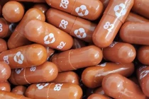 Thuốc Molnupiravir (Ảnh - Reuters)