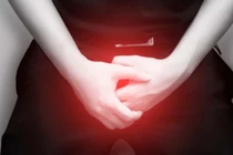 Quý ông đau đớn sau khi bôi kem đánh răng vào "cậu nhỏ" để trị xuất tinh sớm (Ảnh minh hoạ)