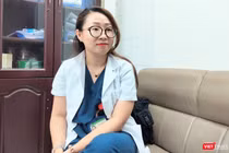 ThS. BS. Đới Ngọc Anh – Khoa Viêm Gan, Bệnh viện Bệnh Nhiệt đới Trung ương (Ảnh: Minh Thuý) 