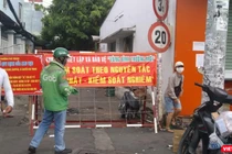 Chốt bảo vệ vùng xanh - vùng bình thường mới ở Quận 7- Ảnh: Trần Nguyên Anh