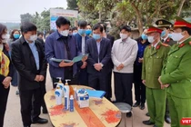 Đoàn làm việc với Ban chỉ đạo phòng chống dịch COVID-19 tỉnh Bắc Giang (Ảnh: BYT) 