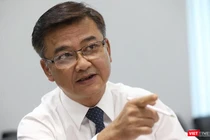 Bác sĩ Lê Quốc Hùng-Trưởng khoa Bệnh nhiệt đới, Bệnh viện Chợ Rẫy (TP.HCM) - Ảnh: NVCC