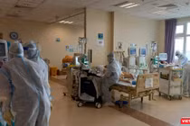 Điều trị bệnh nhân COVID-19 tại Bệnh viện Đại học Y Dược TP.HCM