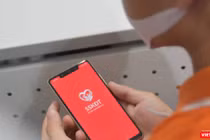 Người dân TP.HCM được nhắc tiêm vaccine qua tin nhắn - Ảnh BYT