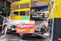 Khu vực phong toả trên đường Cách Mạng Tháng 8, quận 10. Ảnh: Hoà Bình