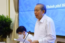 Phó Thủ tướng Thường trực Chính phủ Trương Hòa Bình chỉ đạo tại buổi làm việc sáng hôm nay 28-4. Ảnh: Huyền Mai