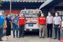 Xe cấp cứu cộng đồng được trao tặng cho tâm dịch TP.HCM 
