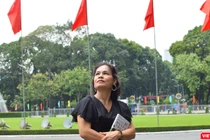 Nhà văn Trầm Hương vừa ra mắt cuốn Đường 1C huyền thoại - Ảnh: Hoà Bình 