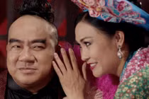 Ca sĩ Phương Thanh (vai Tú Bà) và Mã Giám Sinh đầy âm mưu, toan tính (Ảnh: ĐPCC) 