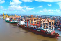 Vượt Trung Quốc và Ấn Độ, Việt Nam trở thành công xưởng mới của thế giới