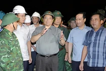 Bão số 5 nguy hiểm tương đương bão Yagi, Thủ tướng họp khẩn với các tỉnh miền Trung