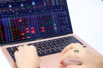 Thị trường bùng nổ làn sóng IPO sau giai đoạn trầm lắng. Ảnh minh hoạ: HT