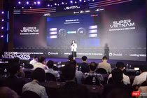 Ngày 4/6, Tuần lễ Công nghệ Chuỗi khối và Trí tuệ Nhân tạo Việt Nam 2025 (Super Vietnam 2025) chính thức khai mạc tại Đà Nẵng với sự tham gia của hàng trăm chuyên gia trong lĩnh vực, cùng hơn 5.000 người tham dự.