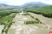 Hiện trạng mỏ khai thác đất trên địa bàn Đà Nẵng chưa hoàn thổ gây ảnh hưởng đến môi trường.