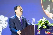 Ông Nguyễn Trùng Khánh, Cục Trưởng Cục Du lịch Quốc gia phát biểu tại hội thảo chuyên đề “Định hướng phát triển du lịch Đà Nẵng trong giai đoạn mới”.
