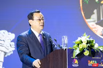 Ông Nguyễn Trùng Khánh, Cục Trưởng Cục Du lịch Quốc gia phát biểu tại hội thảo chuyên đề “Định hướng phát triển du lịch Đà Nẵng trong giai đoạn mới”.