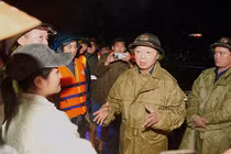 Sẵn sàng điều động máy bay hỗ trợ TP Huế ứng phó với mưa lũ