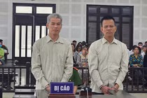 Bị cáo Nguyễn Thái Điền và Đào Nguyên Nghị tại phiên xét xử.