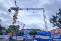 Ngày 23/10, một vụ tai nạn lao động nghiêm trọng xảy ra tại công trình Dự án chung cư Hiyori Aqua Tower (địa chỉ khu A2-1 lô số 03 đường Lê Đức Thọ, phường Sơn Trà, TP Đà Nẵng). Ảnh Bạn đọc cung cấp