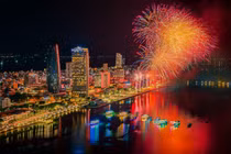 Lễ hội pháo hoa quốc tế DIFF 2025 kỷ niệm 50 năm Ngày giải phóng TP Đà Nẵng sẽ có 10 đội tham dự và kéo dài 6 đêm.