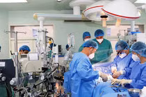 Đến năm 2030, Đà Nẵng đưa ứng dụng các công nghệ tiên tiến hiện đại, sử dụng robot trí tuệ nhân tạo trong hoạt động khám chữa bệnh và đào tạo y khoa