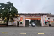 Thừa Thiên Huế trưng dụng trụ sở cũ Bộ Chỉ huy quân sự tỉnh làm trụ sở tạm của quận Phú Xuân. Ảnh: Nguyễn Lê