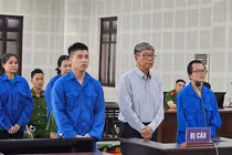 Các bị cáo tại phiên toà