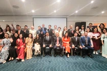 Đoàn công tác do Phó Chủ tịch Thường trực HĐND TP Đà Nẵng Trần Phước Sơn làm trưởng đoàn cùng các đối tác tại Hội thảo Xúc tiến đầu tư và Du lịch Đà Nẵng tại Sydney