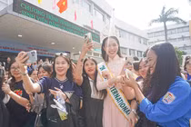 Hoa hậu Quốc tế Thanh Thủy giao lưu với ĐH Ngoại ngữ Đà Nẵng