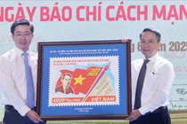 Phát hành bộ tem đặc biệt kỷ niệm 100 năm Ngày Báo chí Cách mạng Việt Nam
