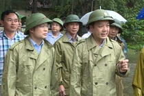 Thứ trưởng Phạm Đức Long giao Sở KH&CN tỉnh Thanh Hóa thông tin cho Sở Công Thương các khu vực có trạm BTS kiên cố cần ưu tiên điện lưới để bảo đảm duy trì liên lạc.