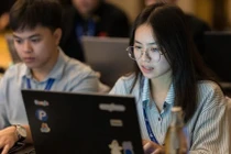 Các sinh viên Việt Nam trong quá trình thi. Ảnh: Nhật Linh