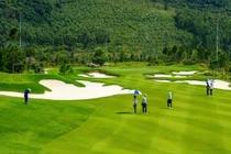 Sân golf Thanh Lanh nơi các golfer tranh tài Giải golf Truyền thông số Cúp VietTimes “Nâng bước em đến trường”