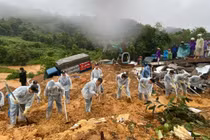 Thủ tướng chỉ đạo khẩn sau vụ sạt lở trên Quốc lộ 2, vùi lấp nhiều phương tiện