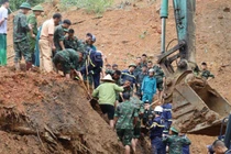 Nơi xảy ra vụ sạt lở.