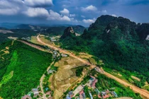 Hình hài đường liên kết vùng Hòa Bình - Hà Nội, cao tốc Sơn La sau hơn 1 năm thi công